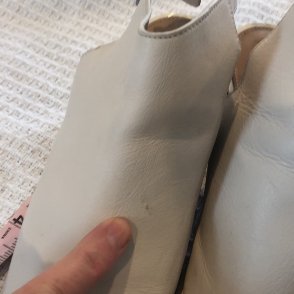 Calvin Klein 9.5 Nylee Leather Upper So Comfy, wore 1 evening and there are scuf - Picture 8 of 13